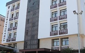 Vida Plaza Hotel
